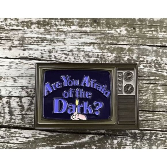 ARE YOU AFRAID OF THE DARK Nickelodeon 90s Tv enamel Backpack Pin NEW - Picture 3 of 3